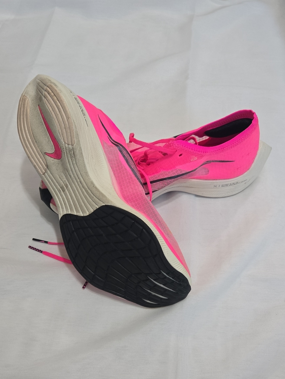 Nike Men’s Zoom X Vaporfly Pink Athletic Running Shoes - Picture 3 of 8
